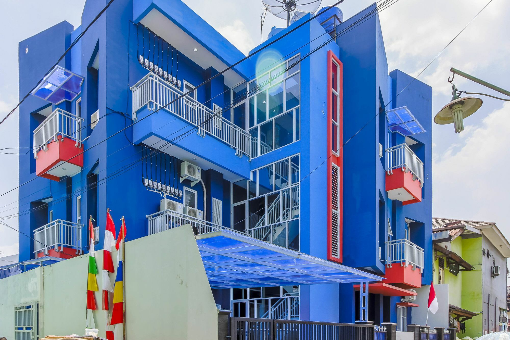 Reddoorz Syariah Near Metropolitan Mall Бекаси Экстерьер фото